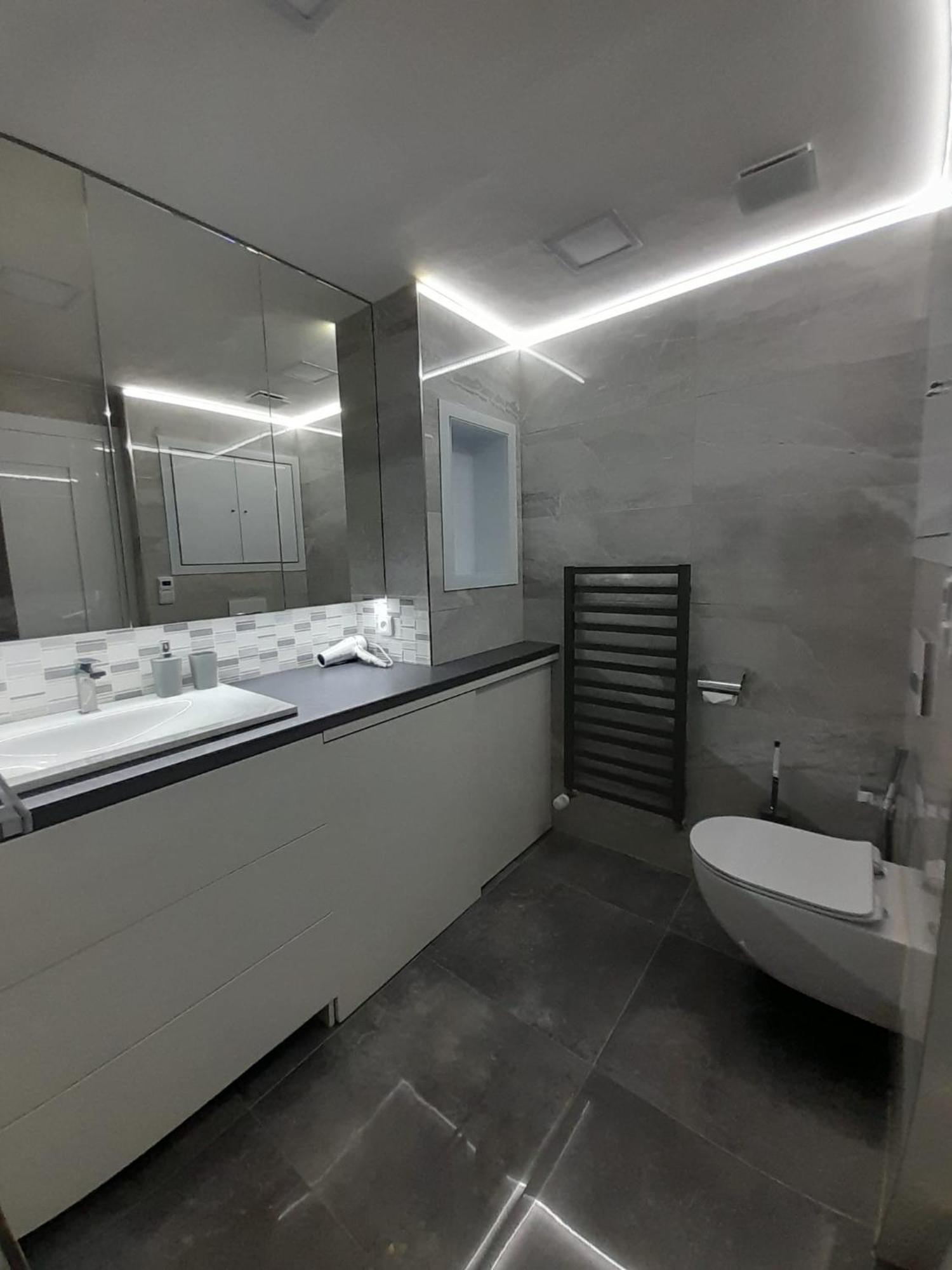 B2B Apartments Ихлава Екстериор снимка