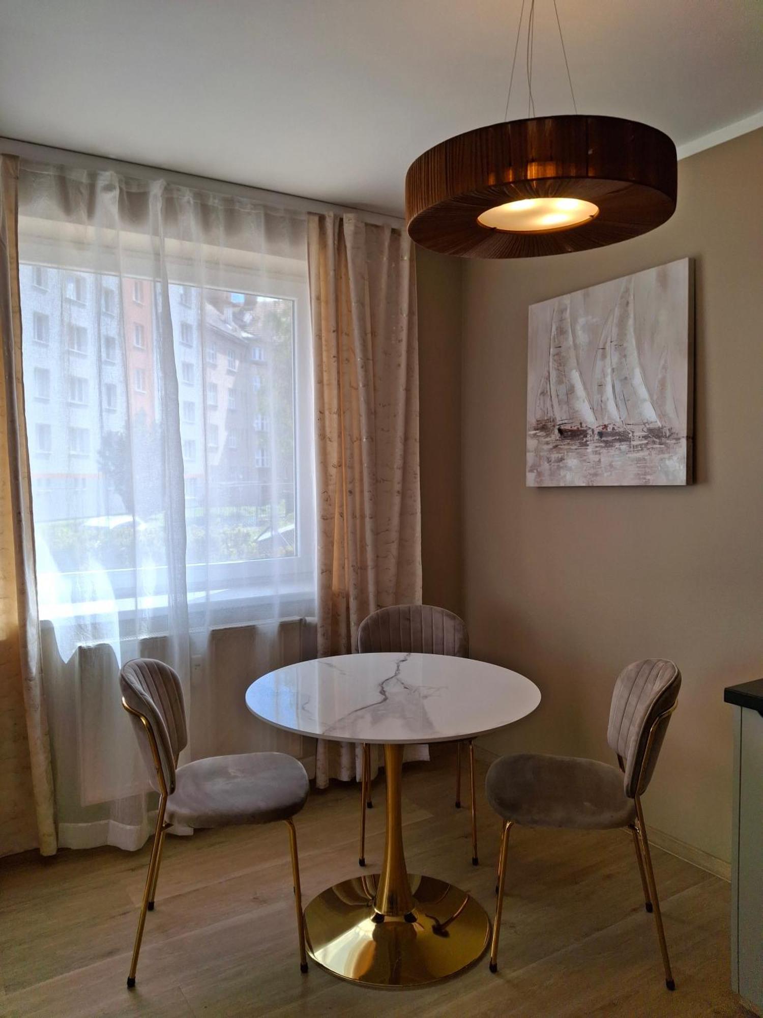 B2B Apartments Ихлава Екстериор снимка